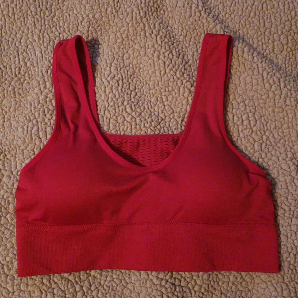 NWOT sport bra